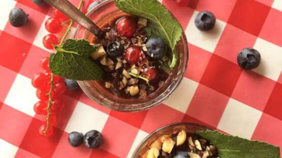 The chocolate mousse that thought it was a semifreddo (and was totally right)