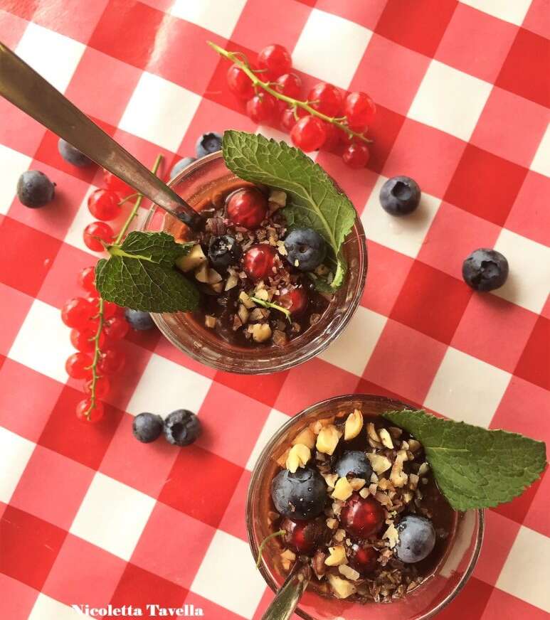 The chocolate mousse that thought it was a semifreddo (and was totally right)