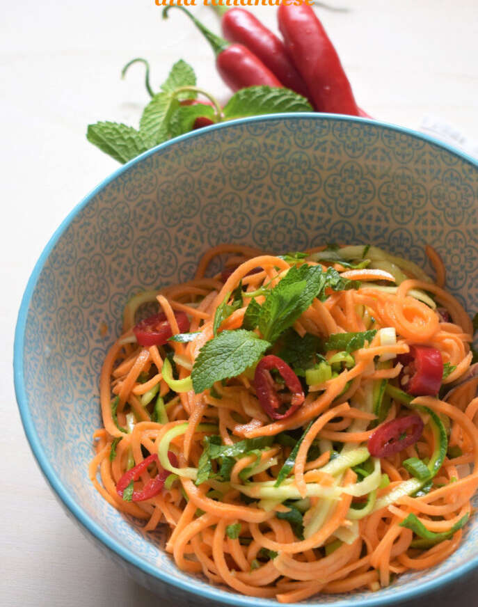 Sweet potato and courgette spaghetti salad with a Thai touch