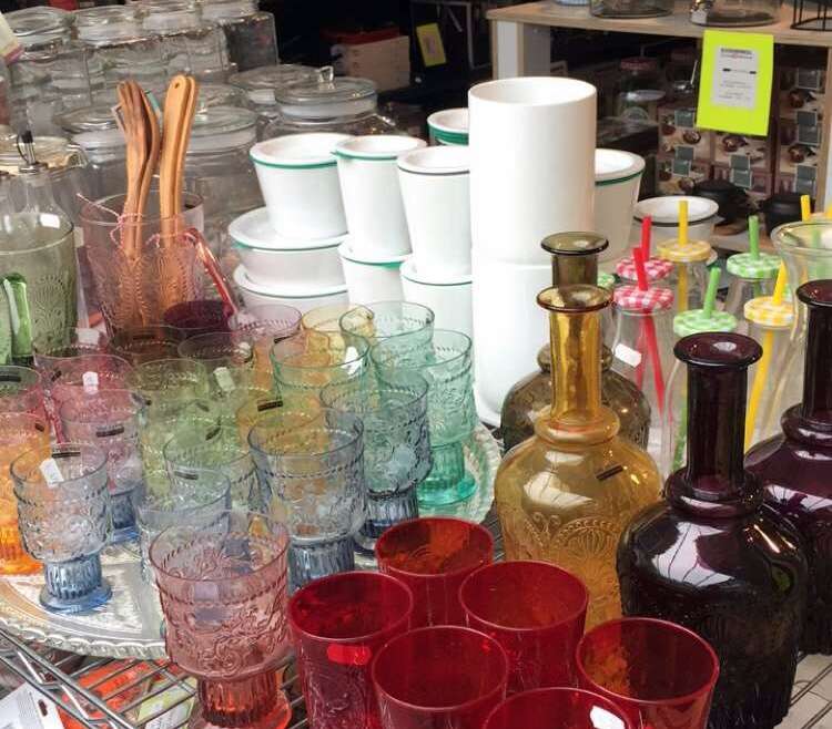 Snapchat vlog nr. 4: a walk in my neighbourhood (food & wine)