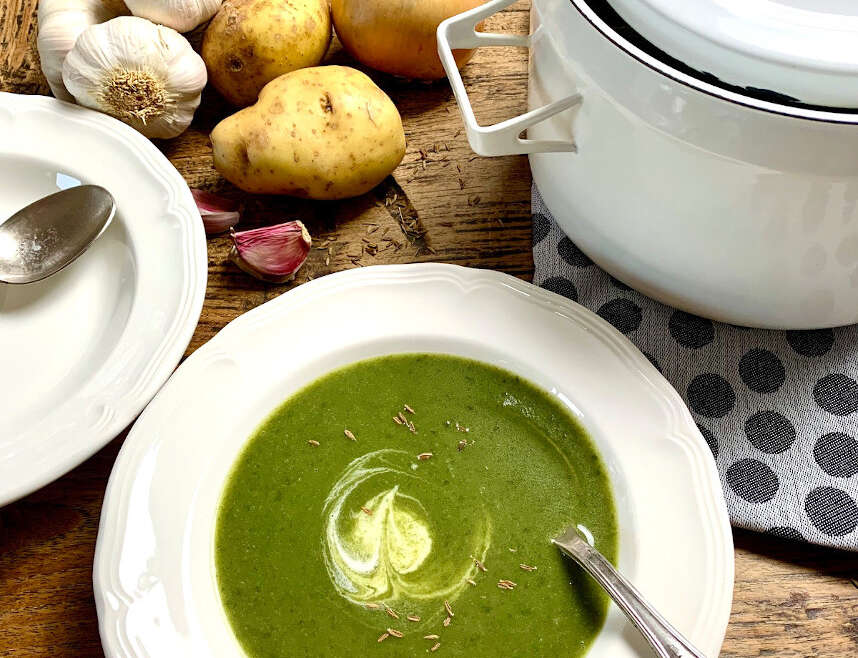 Curried spinach and potato soup