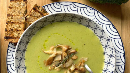 Broccoli, potato and shiitake soup